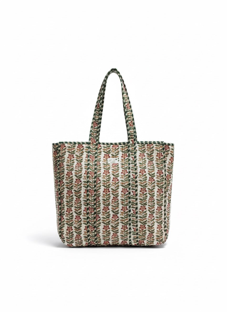 Happy Quilt Tote 主役級キルトトートバッグ　