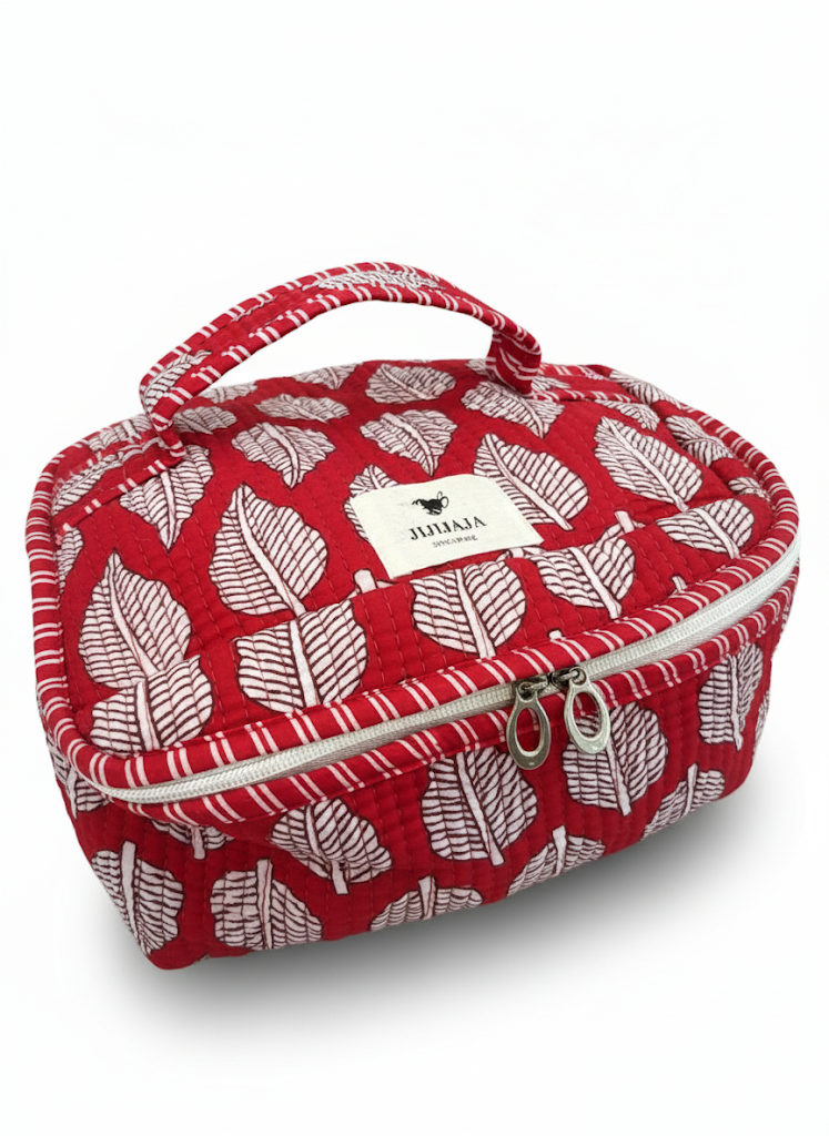 【大きめバニーポーチ】日常にときめきを。私だけの特別を詰め込むポーチ