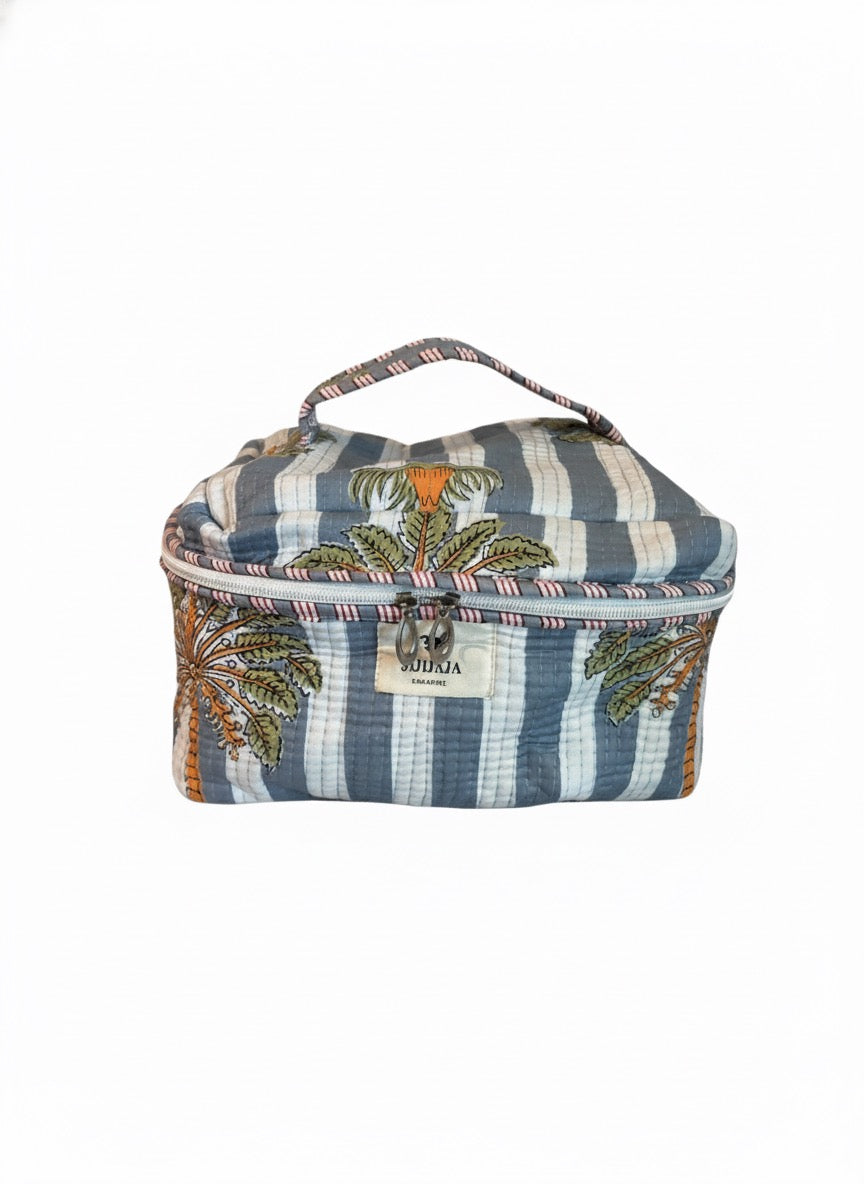 【大きめバニーポーチ】日常にときめきを。私だけの特別を詰め込むポーチ