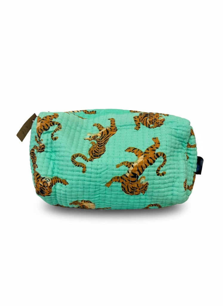 Splash-Proof Multi-Pouch